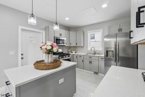 52 Central Avenue Dover NJ 07801