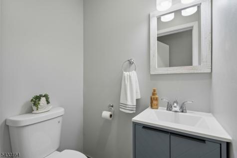 52 Central Avenue Dover NJ 07801