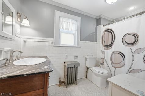 219 Overlook Avenue Belleville NJ 07109