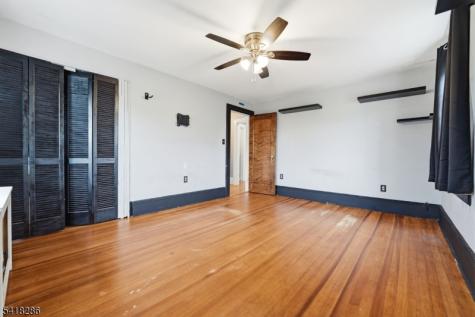219 Overlook Avenue Belleville NJ 07109