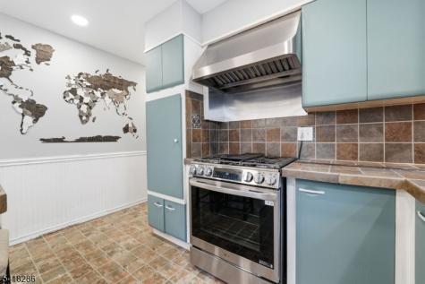 219 Overlook Avenue Belleville NJ 07109
