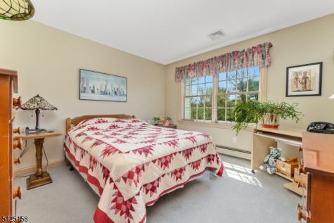 95 Pleasant Run Road Readington NJ 08822