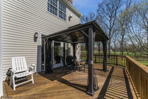 95 Pleasant Run Road Readington NJ 08822