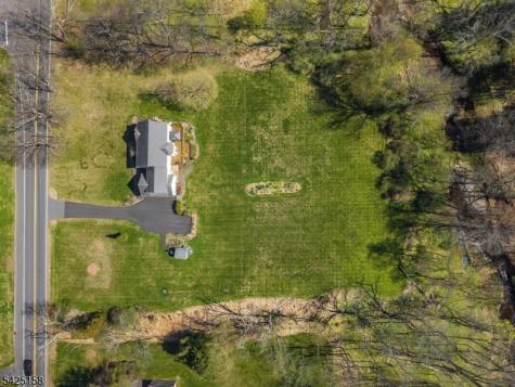95 Pleasant Run Road Readington NJ 08822