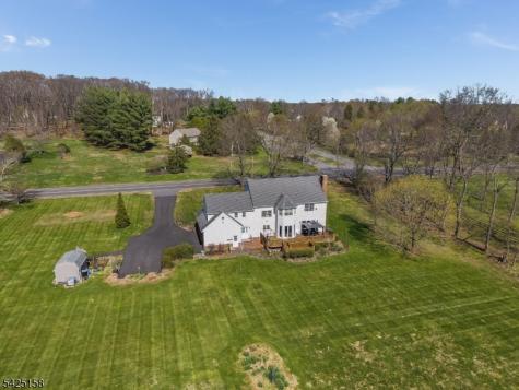 95 Pleasant Run Road Readington NJ 08822