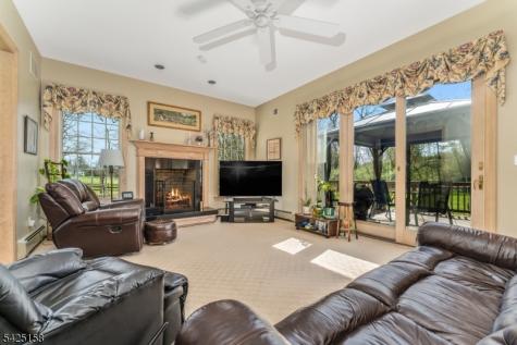 95 Pleasant Run Road Readington NJ 08822