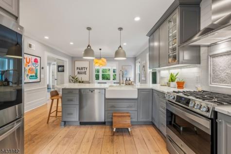 16 Oakview Avenue Maplewood NJ 07040