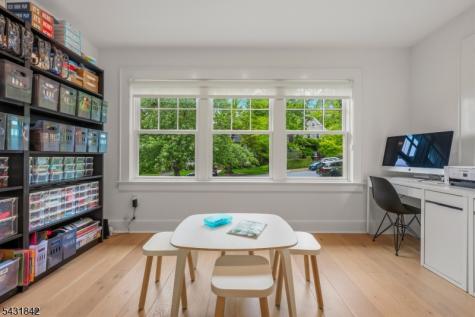 16 Oakview Avenue Maplewood NJ 07040