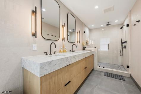 16 Oakview Avenue Maplewood NJ 07040