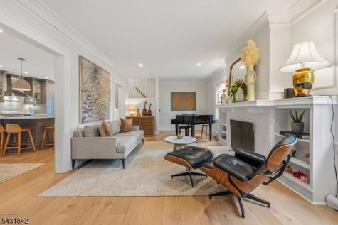 16 Oakview Avenue Maplewood NJ 07040