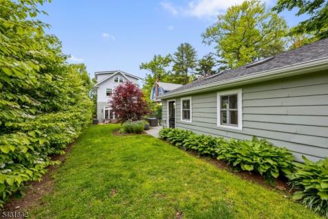 16 Oakview Avenue Maplewood NJ 07040