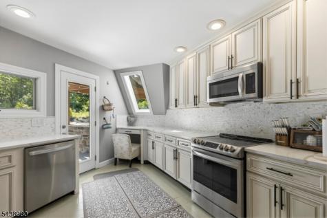 224 Holland Mt Road Jefferson NJ 07438