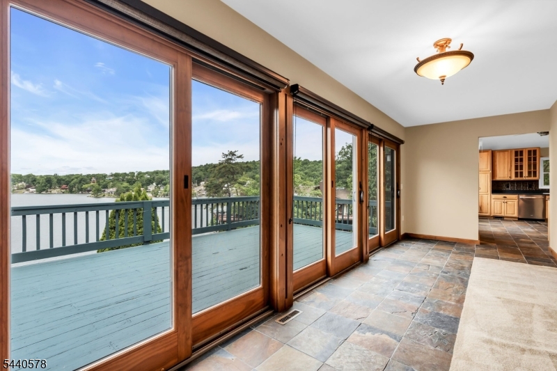30 Oakdale Avenue Hopatcong NJ 07821