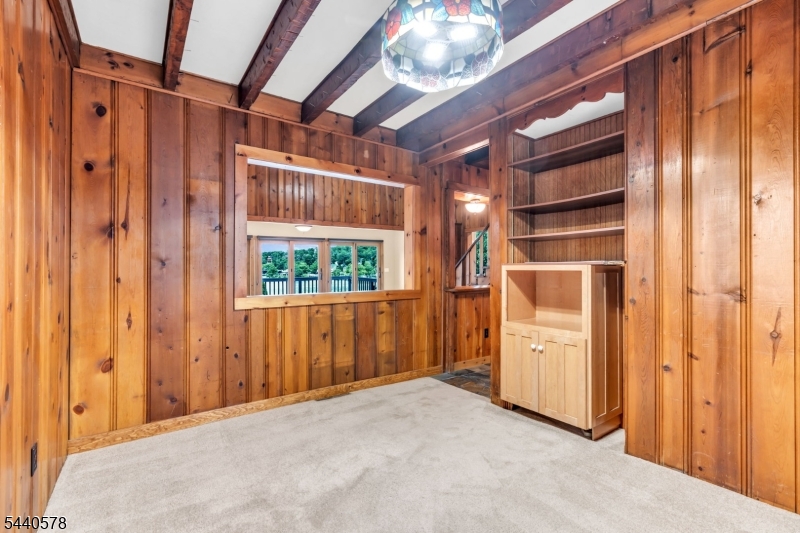 30 Oakdale Avenue Hopatcong NJ 07821
