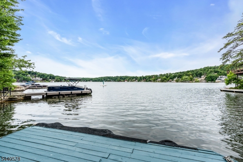 30 Oakdale Avenue Hopatcong NJ 07821