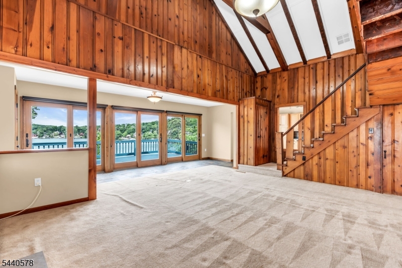 30 Oakdale Avenue Hopatcong NJ 07821