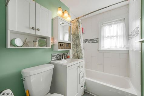 684 Colgate Avenue Perth Amboy NJ 08861