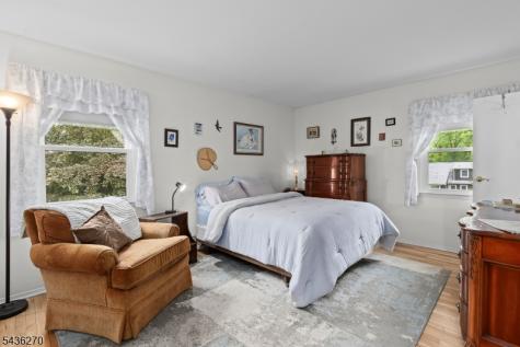 38 Forest Drive Roxbury NJ 07876