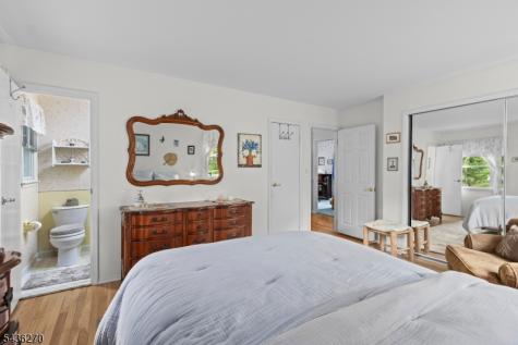 38 Forest Drive Roxbury NJ 07876