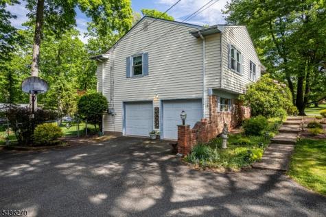 38 Forest Drive Roxbury NJ 07876