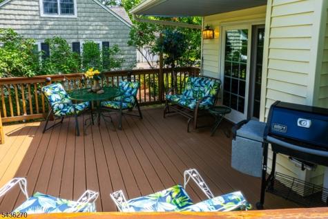 38 Forest Drive Roxbury NJ 07876