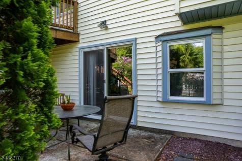 38 Forest Drive Roxbury NJ 07876
