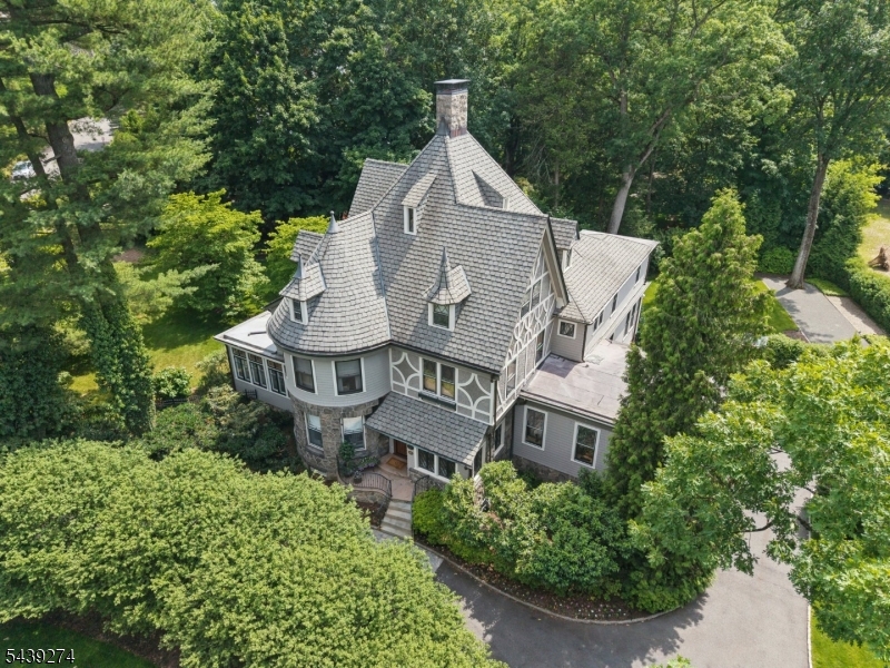 230 Springfield Avenue Summit NJ 07901