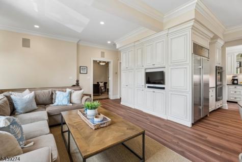 230 Springfield Avenue Summit NJ 07901