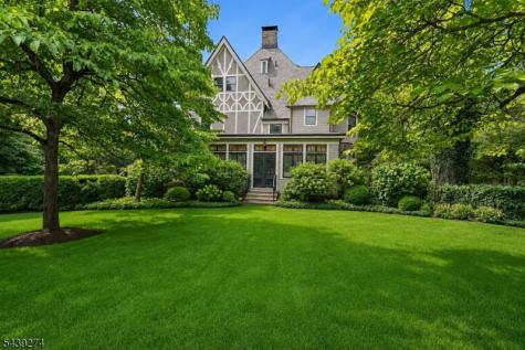 230 Springfield Avenue Summit NJ 07901