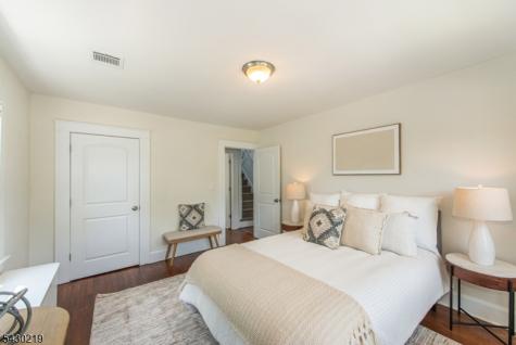 35 Howe Avenue Montclair NJ 07042