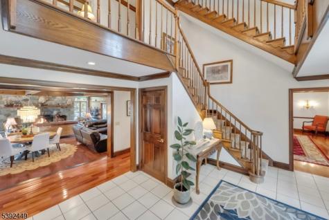 37 Pequest Road Green NJ 07821