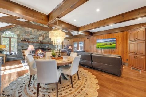 37 Pequest Road Green NJ 07821