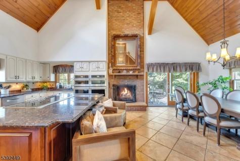 37 Pequest Road Green NJ 07821