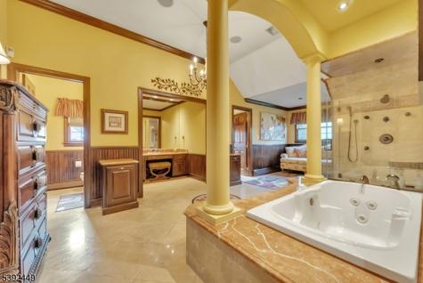 37 Pequest Road Green NJ 07821
