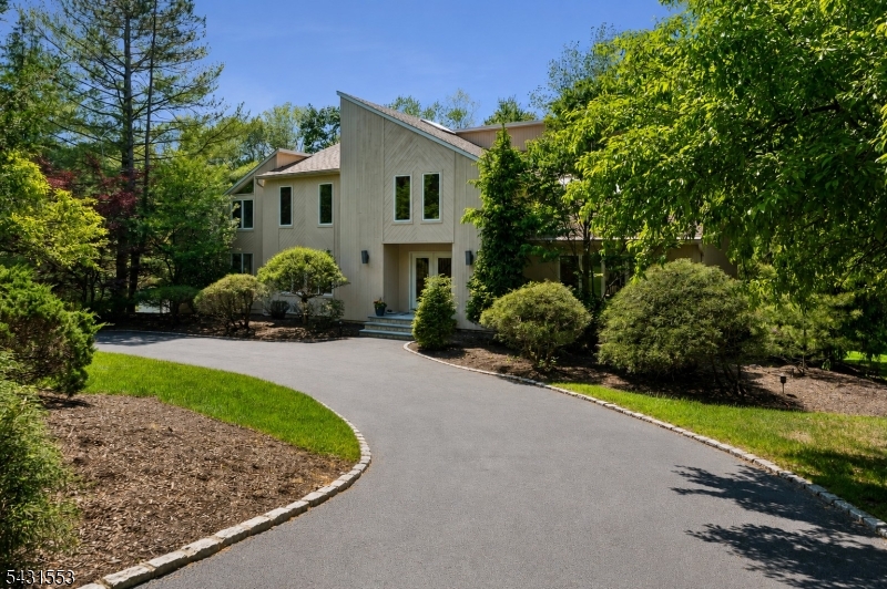 15 Manchester Court Morris NJ 07960