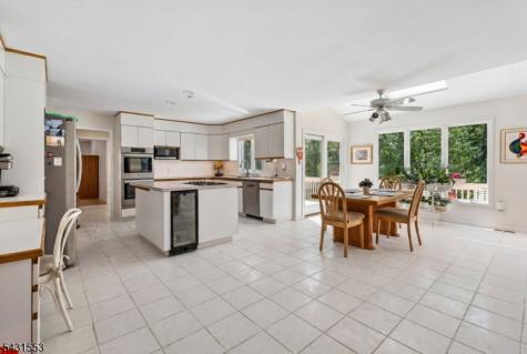 15 Manchester Court Morris NJ 07960