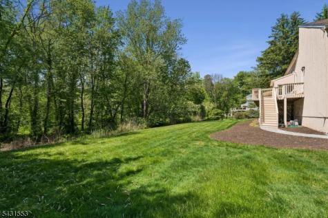 15 Manchester Court Morris NJ 07960