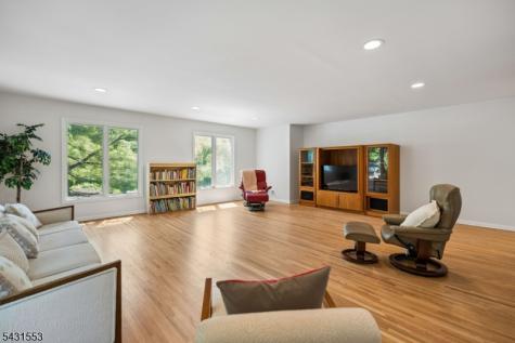 15 Manchester Court Morris NJ 07960