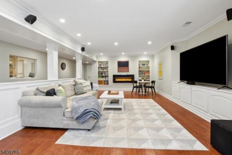 98 Spring Hollow Road Far Hills NJ 07931