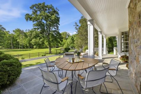 98 Spring Hollow Road Far Hills NJ 07931