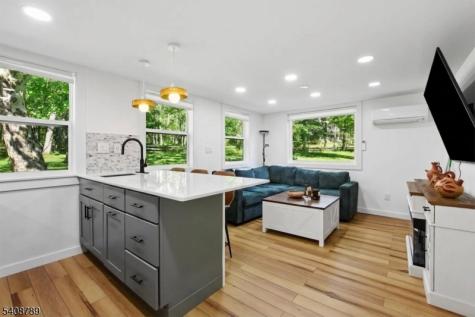 98 Spring Hollow Road Far Hills NJ 07931