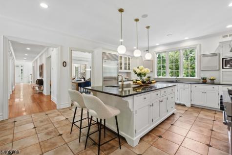 98 Spring Hollow Road Far Hills NJ 07931