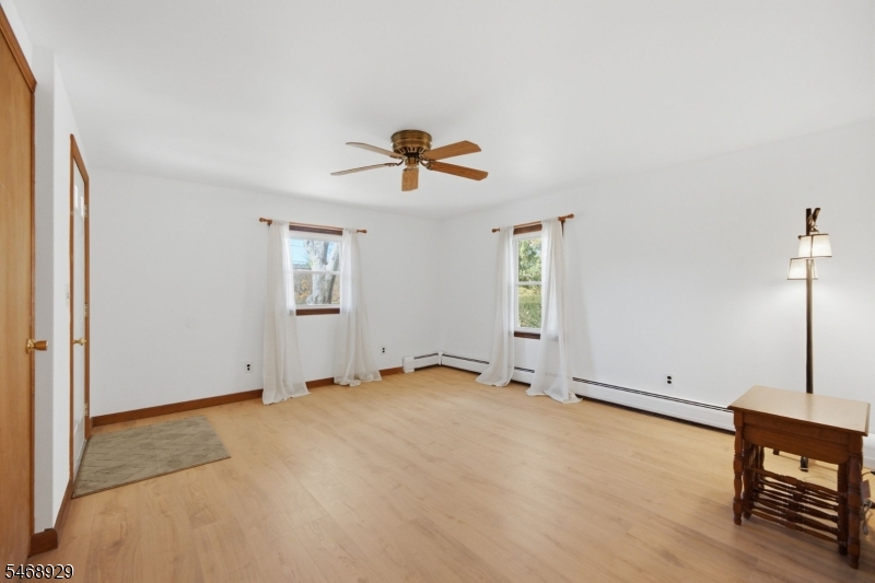 53 Lake Shore Road E Hardyston NJ 07460