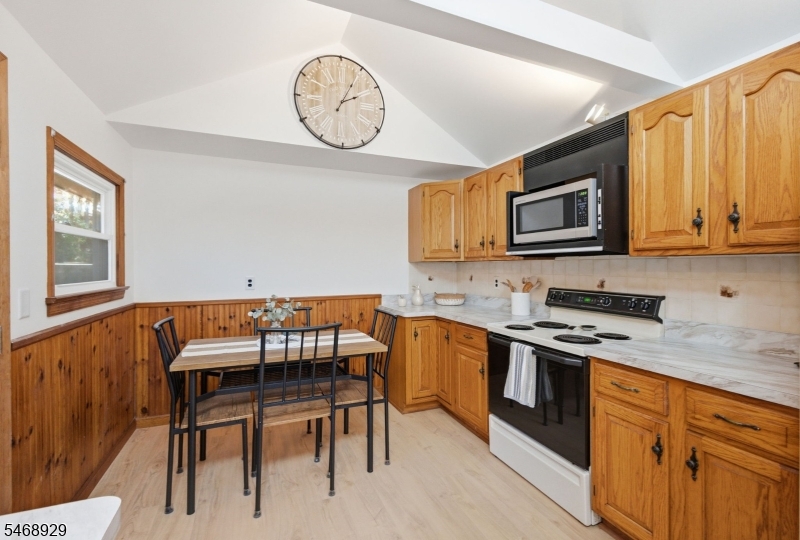 53 Lake Shore Road E Hardyston NJ 07460