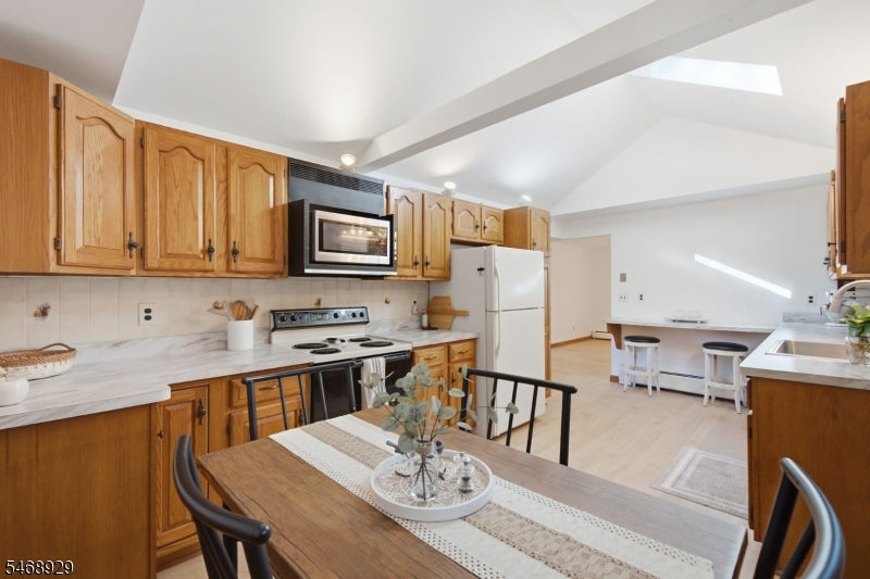 53 Lake Shore Road E Hardyston NJ 07460