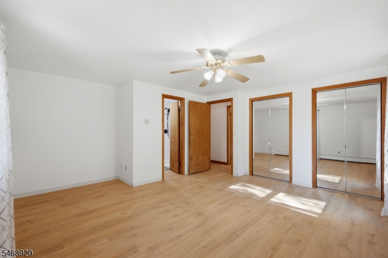 53 Lake Shore Road E Hardyston NJ 07460