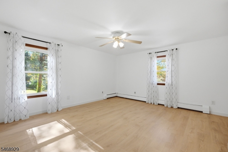 53 Lake Shore Road E Hardyston NJ 07460