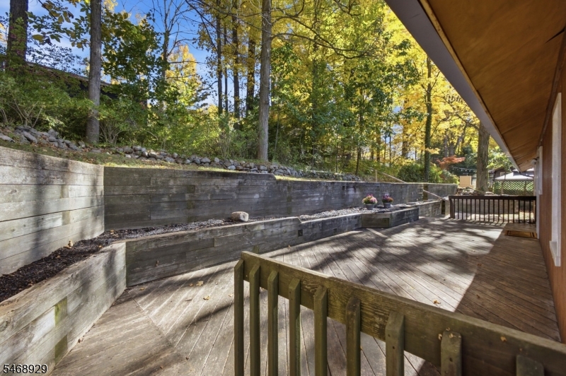53 Lake Shore Road E Hardyston NJ 07460