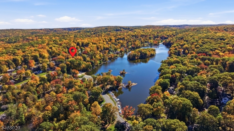 53 Lake Shore Road E Hardyston NJ 07460