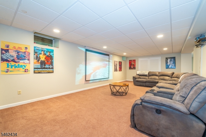 20 Carly Drive Wantage NJ 07461